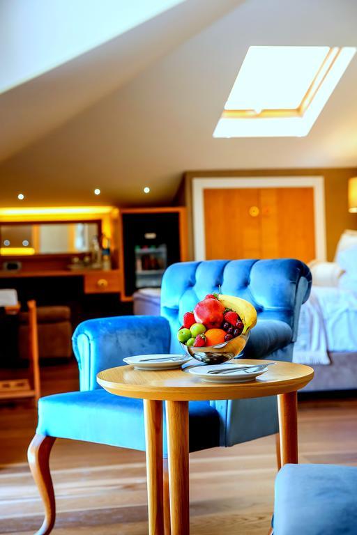 Lale Hotel