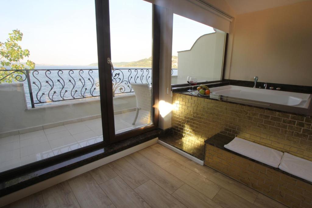 Hotel Lale 3*