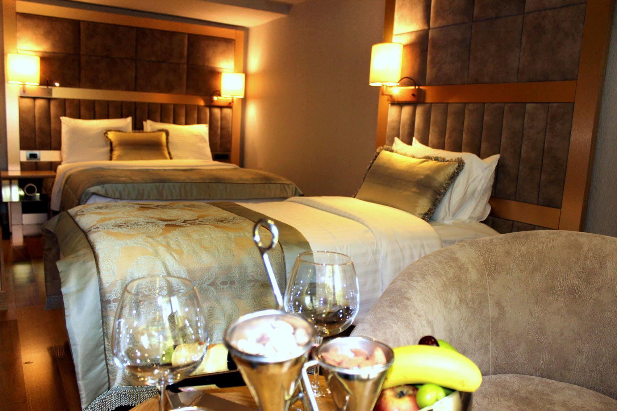 Otel Lale 3*
